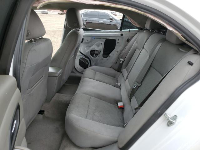 1G11A5SA6GU156611 - 2016 CHEVROLET MALIBU LIM LS WHITE photo 10