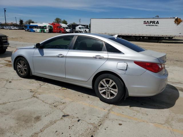 5NPEB4AC5BH231529 - 2011 HYUNDAI SONATA GLS SILVER photo 2