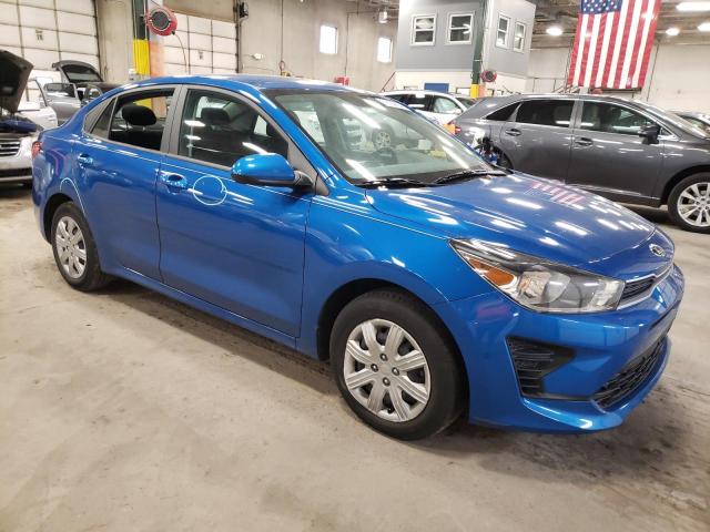 3KPA24ADXME426279 - 2021 KIA RIO LX BLUE photo 4