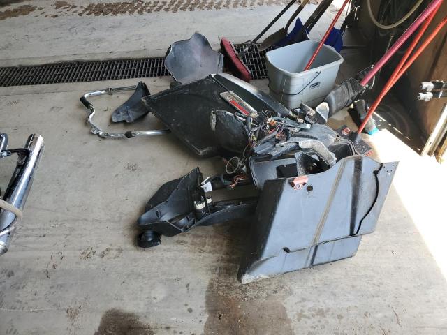 1HD1FCR1XWY629905 - 1998 HARLEY-DAVIDSON FLHTCUI 黑色 照片 12