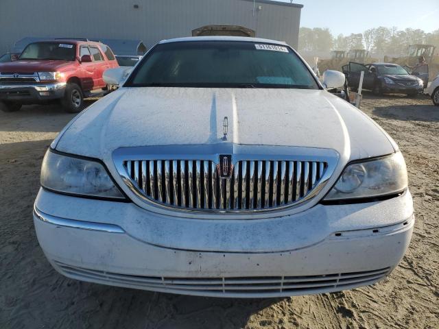 1LNHM82V37Y623361 - 2007 LINCOLN TOWN CAR SIGNATURE LIMITED WHITE photo 5