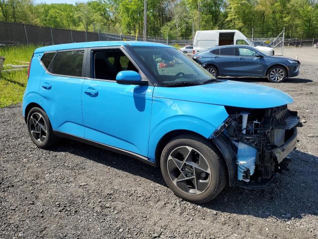 KNDJ33AU3P7196127 - 2023 KIA SOUL EX BLUE photo 4