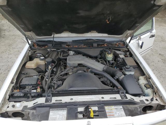 1LNLM81W2RY765305 - 1994 LINCOLN TOWN CAR EXECUTIVE WHITE photo 11