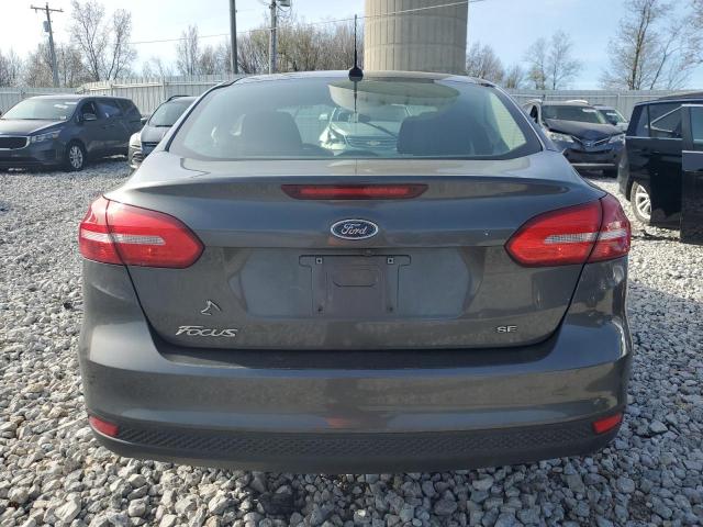 1FADP3F22HL318421 - 2017 FORD FOCUS SE GRAY photo 6