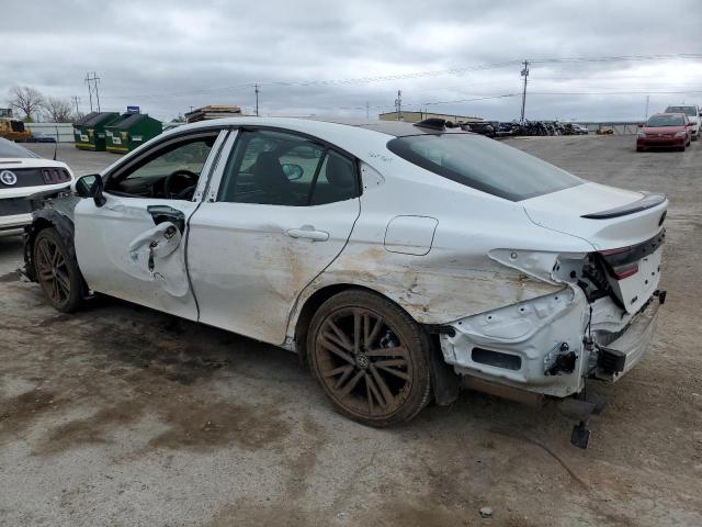 4T1DAACK4SU063613 - 2025 TOYOTA CAMRY XSE WHITE photo 2