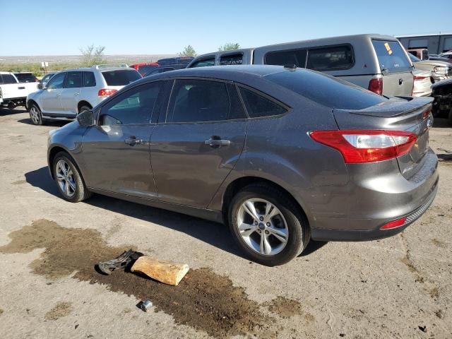 1FAHP3F21CL130404 - 2012 FORD FOCUS SE GRAY photo 2