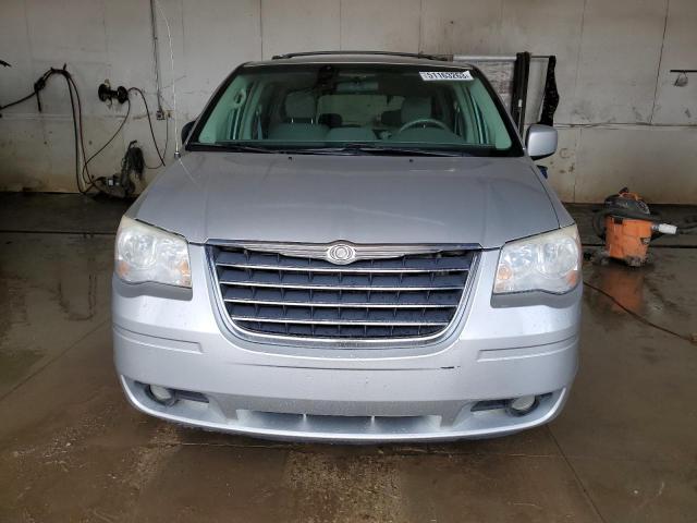 2A8HR541X9R674953 - 2009 CHRYSLER TOWN & COU TOURING 银色 照片 5