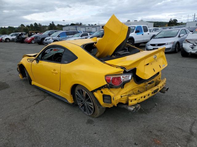 JF1ZNAA17F8706906 - 2015 TOYOTA SCION FR-S YELLOW photo 2