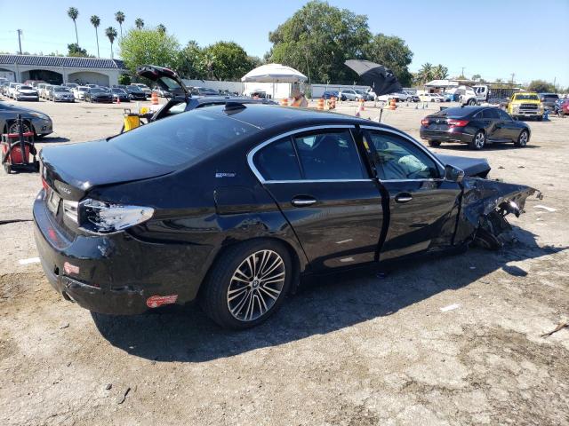 WBAJA9C51JB252257 - 2018 BMW 530E BLACK photo 3