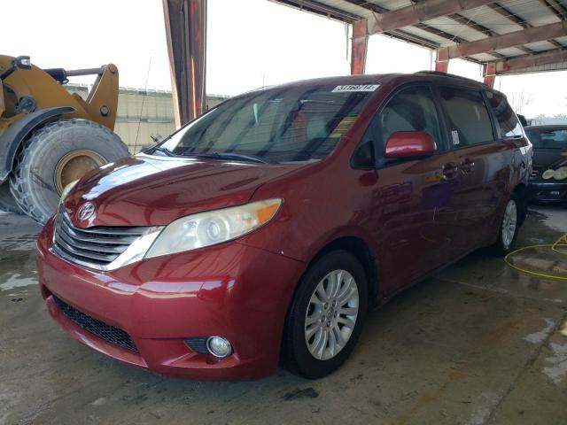 2014 TOYOTA SIENNA XLE, 