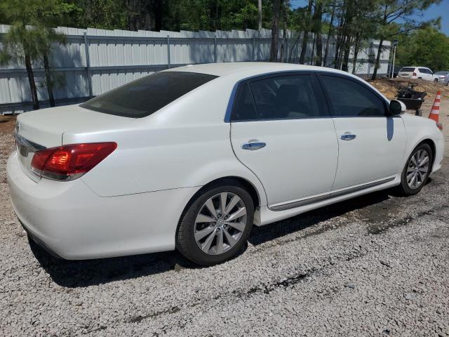 4T1BK3DB0CU460526 - 2012 TOYOTA AVALON BASE WHITE photo 3