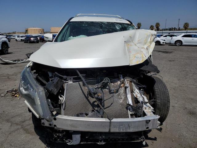 5N1DR2MN2JC614536 - 2018 NISSAN PATHFINDER S WHITE photo 5