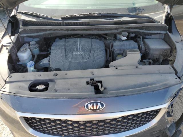 KNDMB5C18J6373489 - 2018 KIA SEDONA LX GRAY photo 12