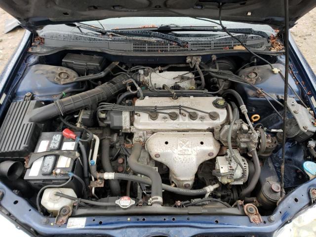 3HGCG56442G703648 - 2002 HONDA ACCORD LX BLUE photo 11