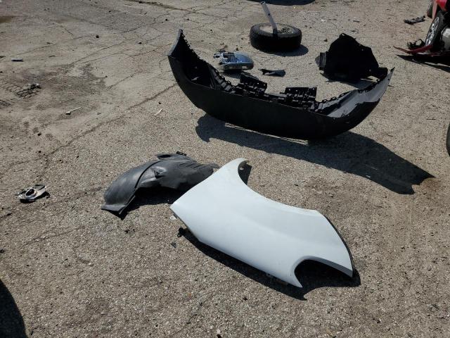 ZFBERFAB5J6L04165 - 2018 RAM PROMASTER 白色 照片 13