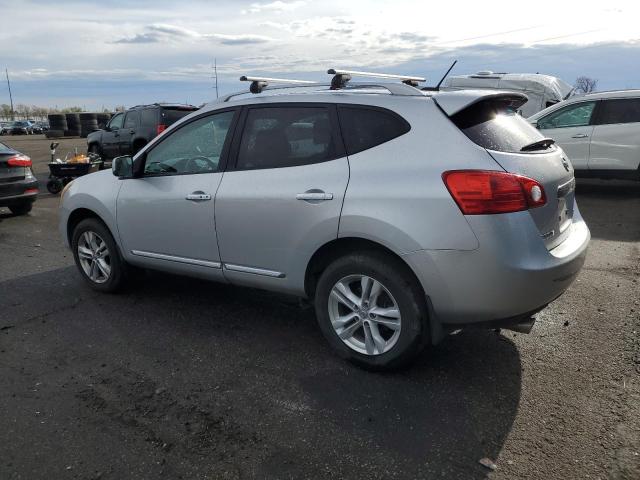 JN8AS5MV2CW396701 - 2012 NISSAN ROGUE S SILVER photo 2