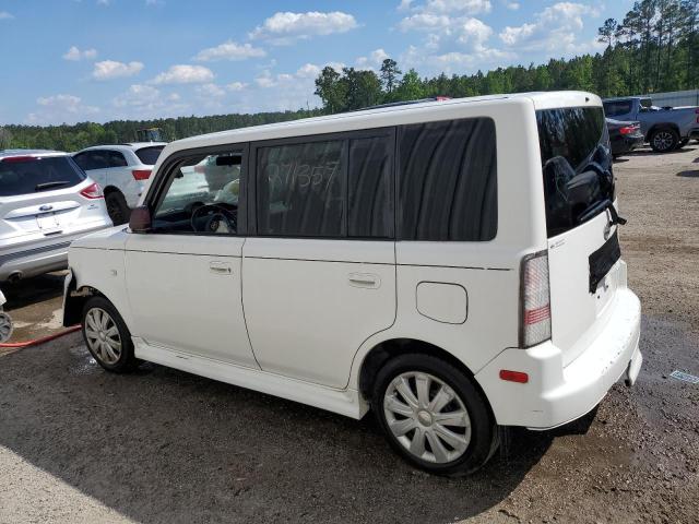 JTLKT324750201813 - 2005 TOYOTA SCION XB WHITE photo 2