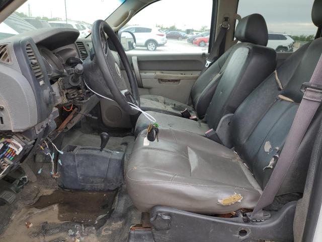 1GC1KVCG0BF248530 - 2011 CHEVROLET SILVERADO K2500 HEAVY DUTY WHITE photo 7