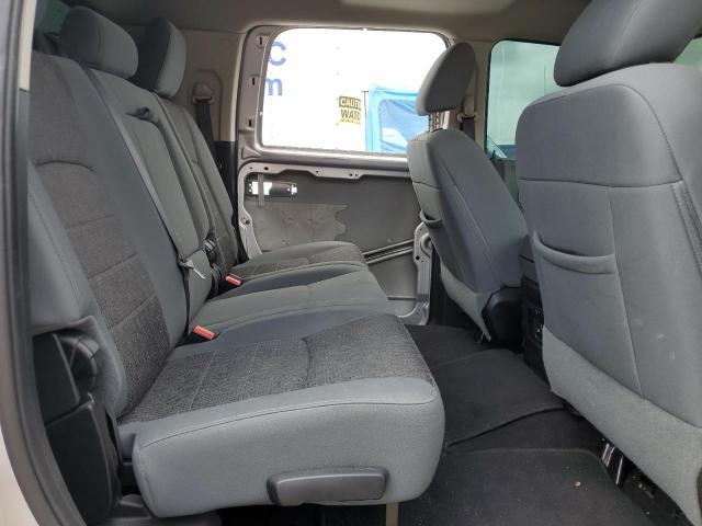 3C63R3LL3FG590765 - 2015 RAM 3500 SLT SILVER photo 10