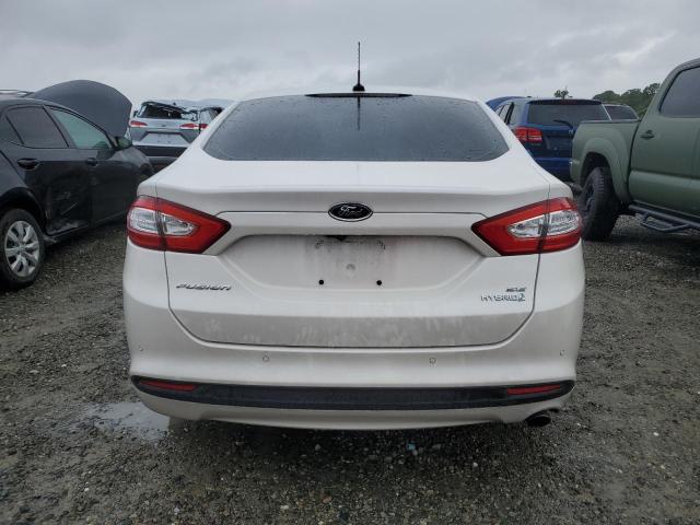 3FA6P0LU2DR371614 - 2013 FORD FUSION SE HYBRID WHITE photo 6