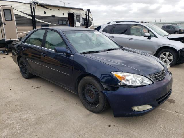 4T1BE30KX3U258242 - 2003 TOYOTA CAMRY LE BLUE photo 4