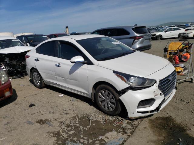 3KPC24A68LE098756 - 2020 HYUNDAI ACCENT SE WHITE photo 4