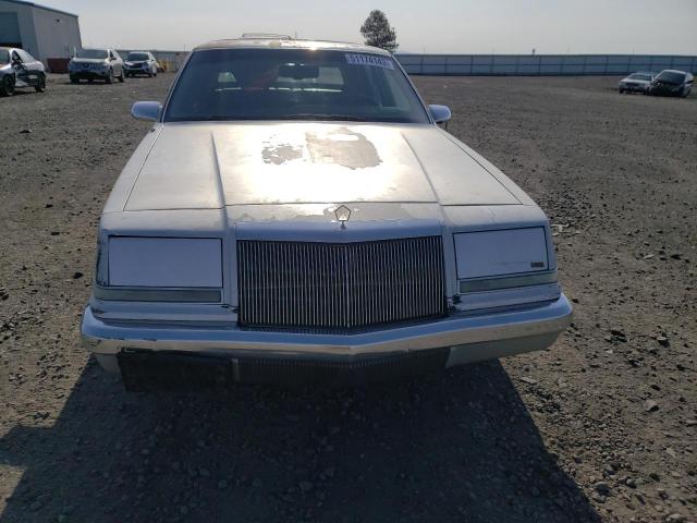 1C3XY56R4LD832243 - 1990 CHRYSLER IMPERIAL SILVER photo 5