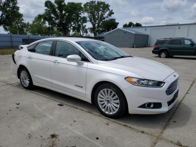 3FA6P0LU7FR239189 - 2015 FORD FUSION SE HYBRID WHITE photo 4