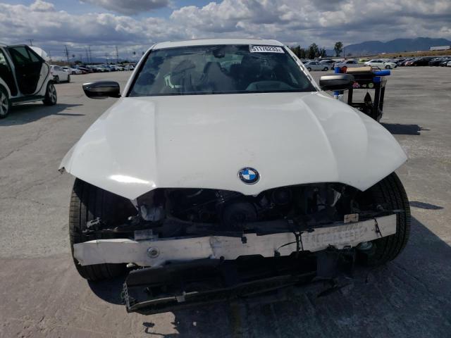 3MW5U7J09N8C39137 - 2022 BMW M340I WHITE photo 5