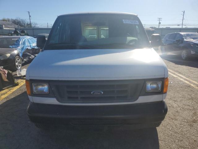 1FTRE14W45HA31452 - 2005 FORD ECONOLINE E150 VAN WHITE photo 5