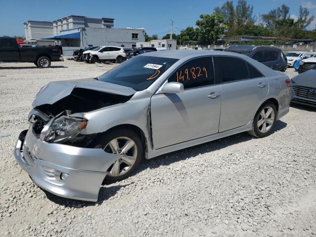 4T1BF3EK8BU187949 - 2011 TOYOTA CAMRY BASE SILVER photo 1