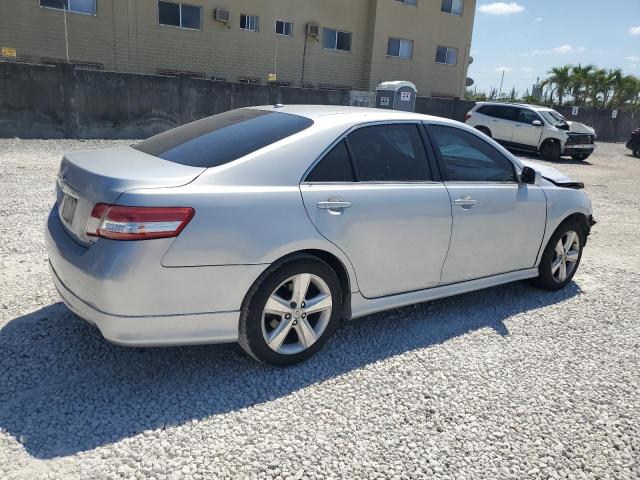 4T1BF3EK8BU187949 - 2011 TOYOTA CAMRY BASE SILVER photo 3