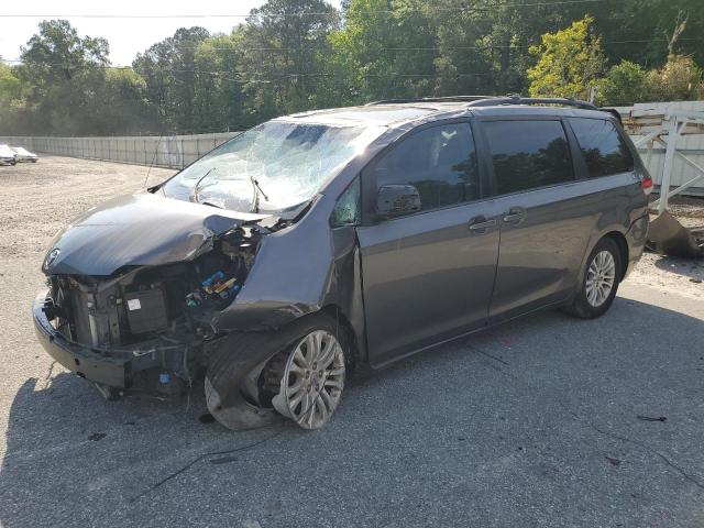 2012 TOYOTA SIENNA XLE, 