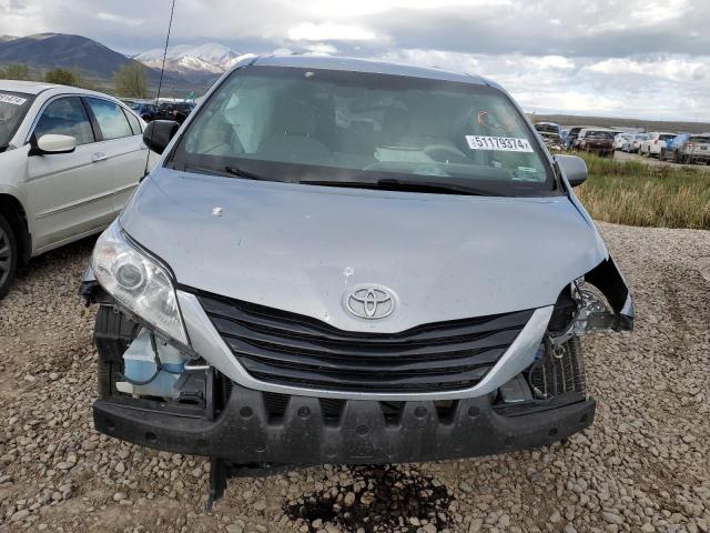 5TDKK3DC2ES505406 - 2014 TOYOTA SIENNA LE GRAY photo 5