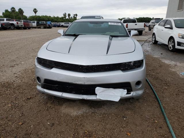 2G1FA1E35F9109626 - 2015 CHEVROLET CAMARO LS SILVER photo 5