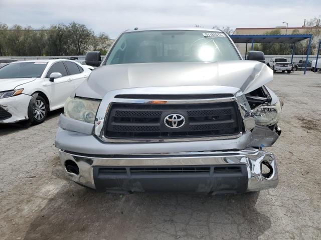 5TFRY5F15AX087996 - 2010 TOYOTA TUNDRA DOUBLE CAB SR5 SILVER photo 5