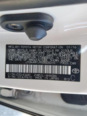 JTDKARFU9G3505015 - 2016 TOYOTA PRIUS WHITE photo 12