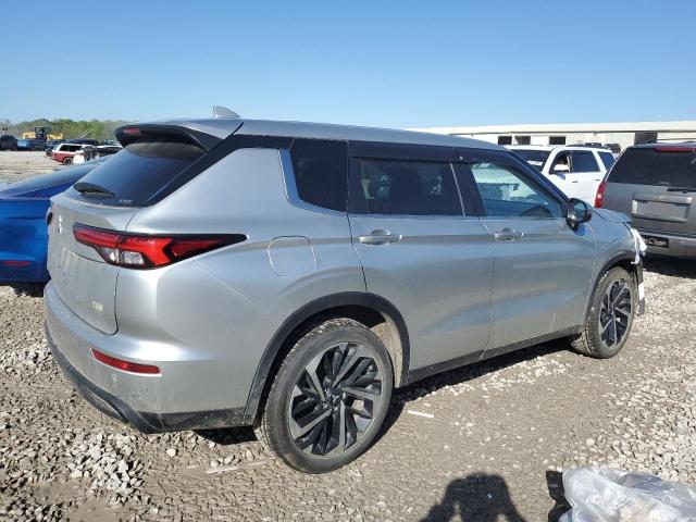 JA4J4TA80NZ046696 - 2022 MITSUBISHI OUTLANDER ES SILVER photo 3