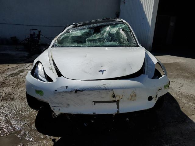 5YJ3E1EA7PF447359 - 2023 TESLA MODEL 3 WHITE photo 5