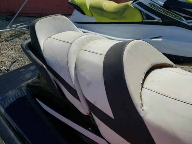 YAMA3089K819 - 2019 YAMAHA VX DELUXE BLACK photo 6