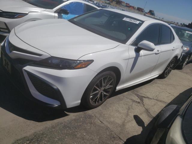 4T1T11AK3MU535186 - 2021 TOYOTA CAMRY SE WHITE photo 1