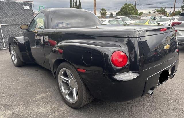 1GCES14P64B113166 - 2004 CHEVROLET SSR 黑色 照片 3