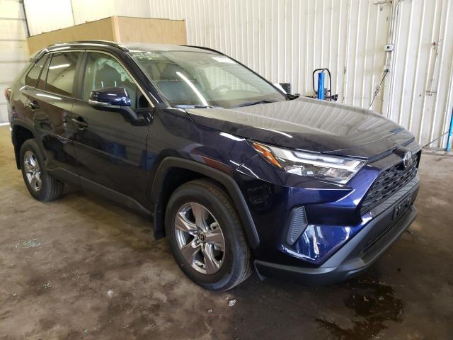 2T3P1RFV8RW443802 - 2024 TOYOTA RAV4 XLE BLUE photo 4