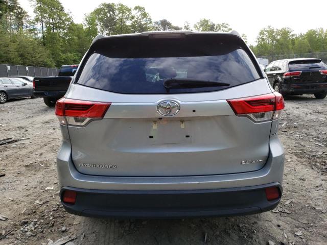 5TDBZRFH4JS892204 - 2018 TOYOTA HIGHLANDER LE SILVER photo 6