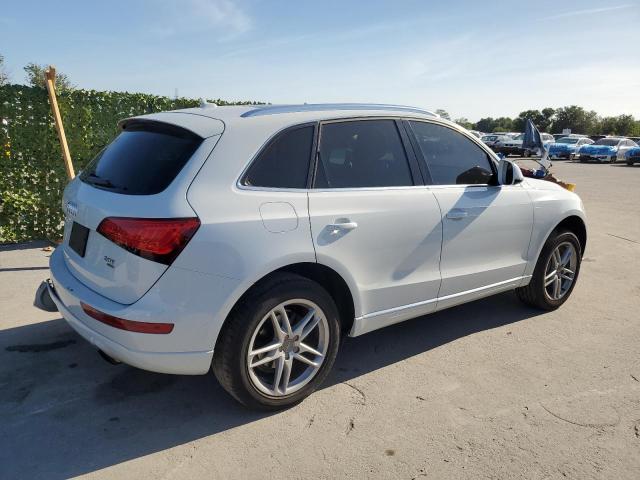 WA1LFAFP0EA016944 - 2014 AUDI Q5 PREMIUM PLUS WHITE photo 3