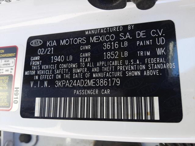 3KPA24AD2ME386179 - 2021 KIA RIO LX WHITE photo 12