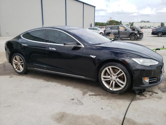 5YJSA1S13EFP29412 - 2014 TESLA MODEL S შავი ფოტო 4