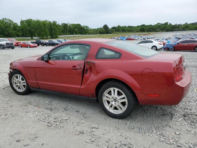 1ZVHT80N685120532 - 2008 FORD MUSTANG RED photo 2