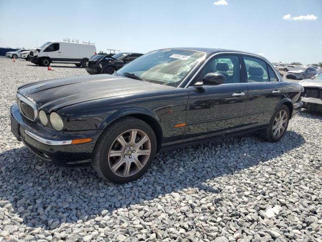 2004 JAGUAR XJ8, 