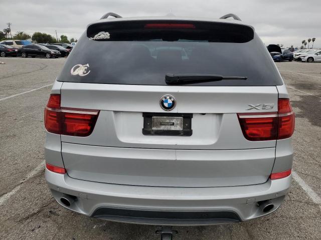 5UXZW0C56BL662372 - 2011 BMW X5 XDRIVE35D SILVER photo 6